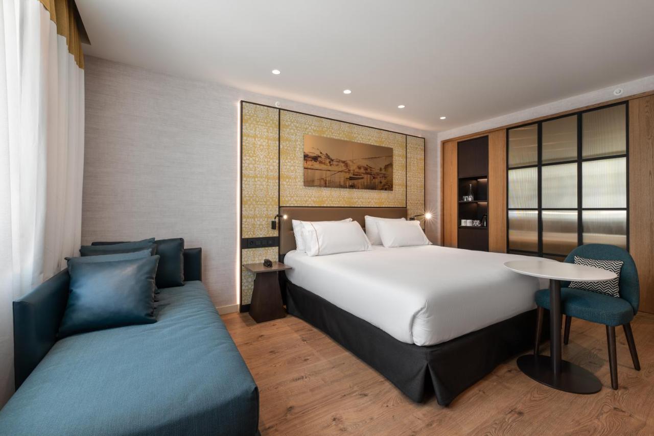 Eurostars Aliados Hotell Porto Eksteriør bilde A room at the hotel