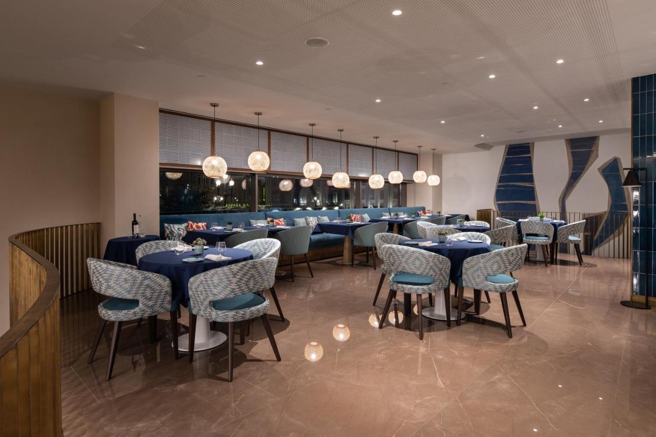 Eurostars Aliados Hotell Porto Eksteriør bilde The restaurant